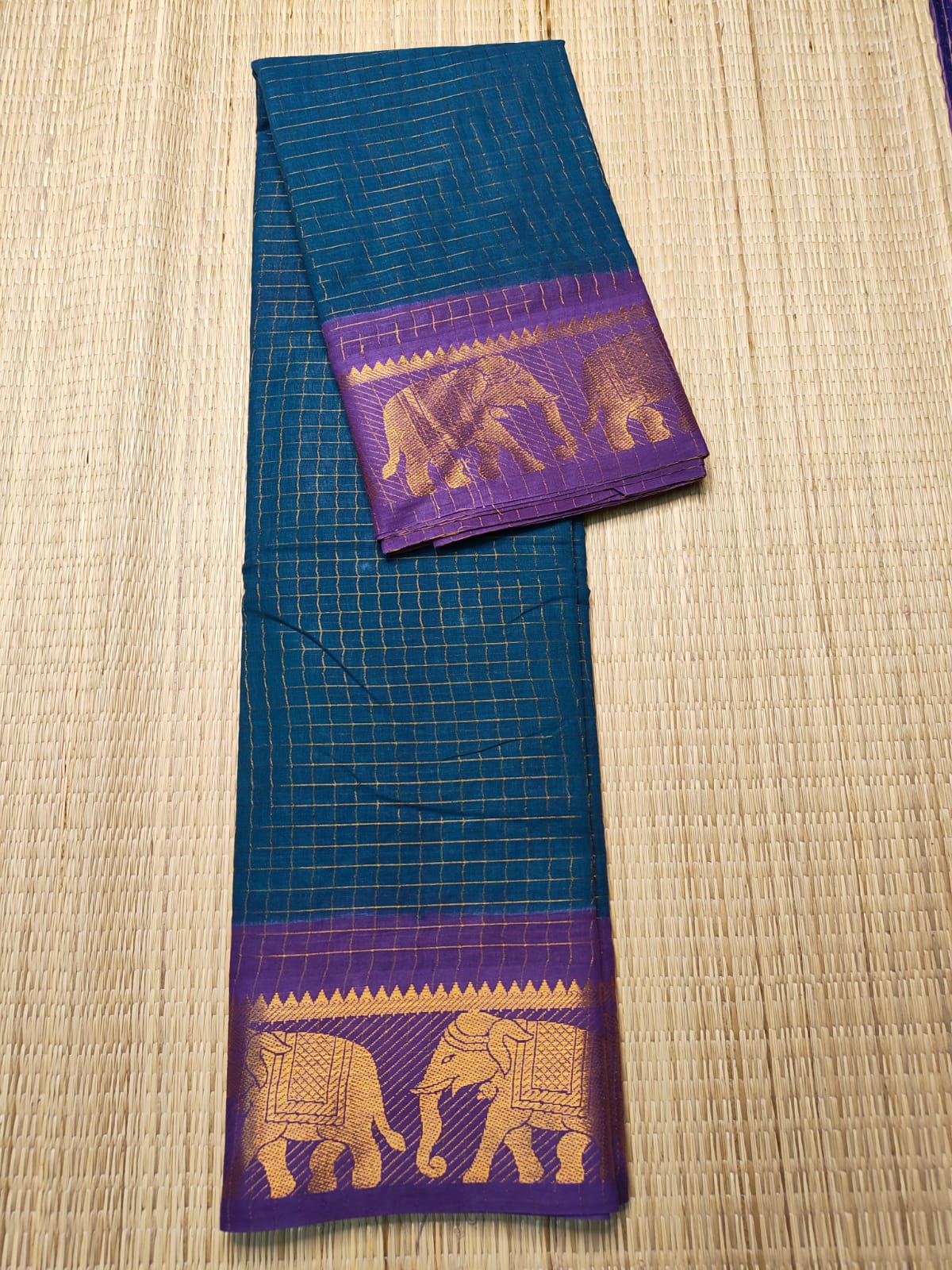 ASZ003 120 spl Premium Madurai Sungudi Kattam