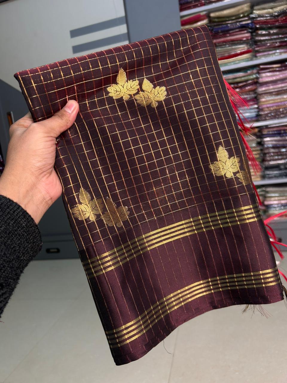 ASTB0037 Trending Brown Saree
